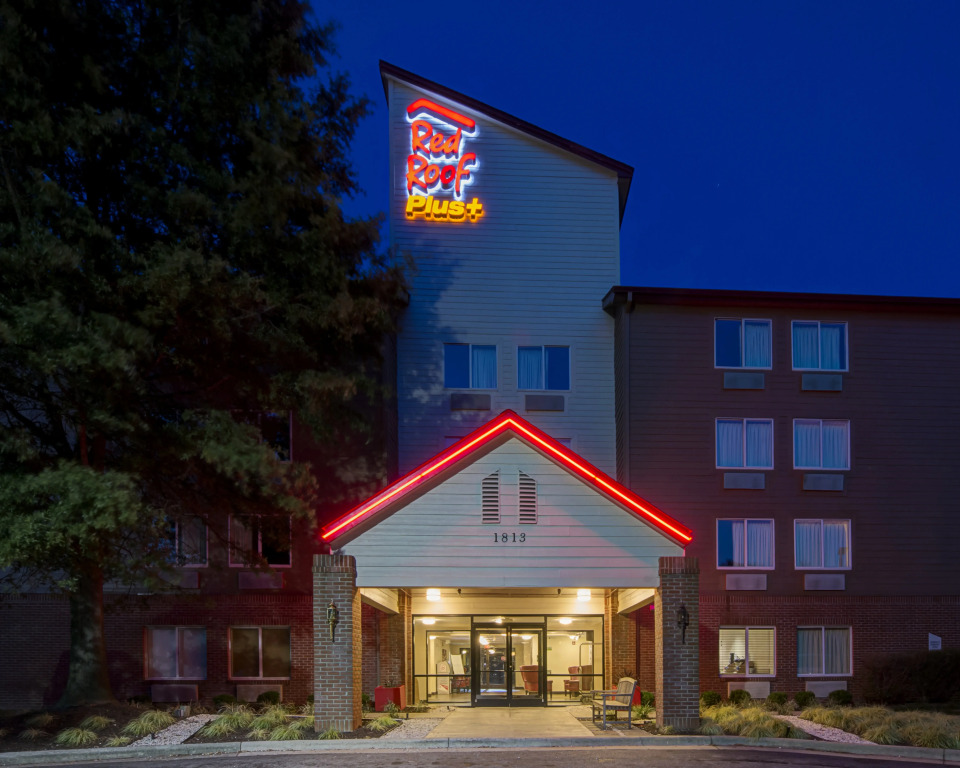 Red Roof Inn PLUS Raleigh Downtown NCSU Conv Center