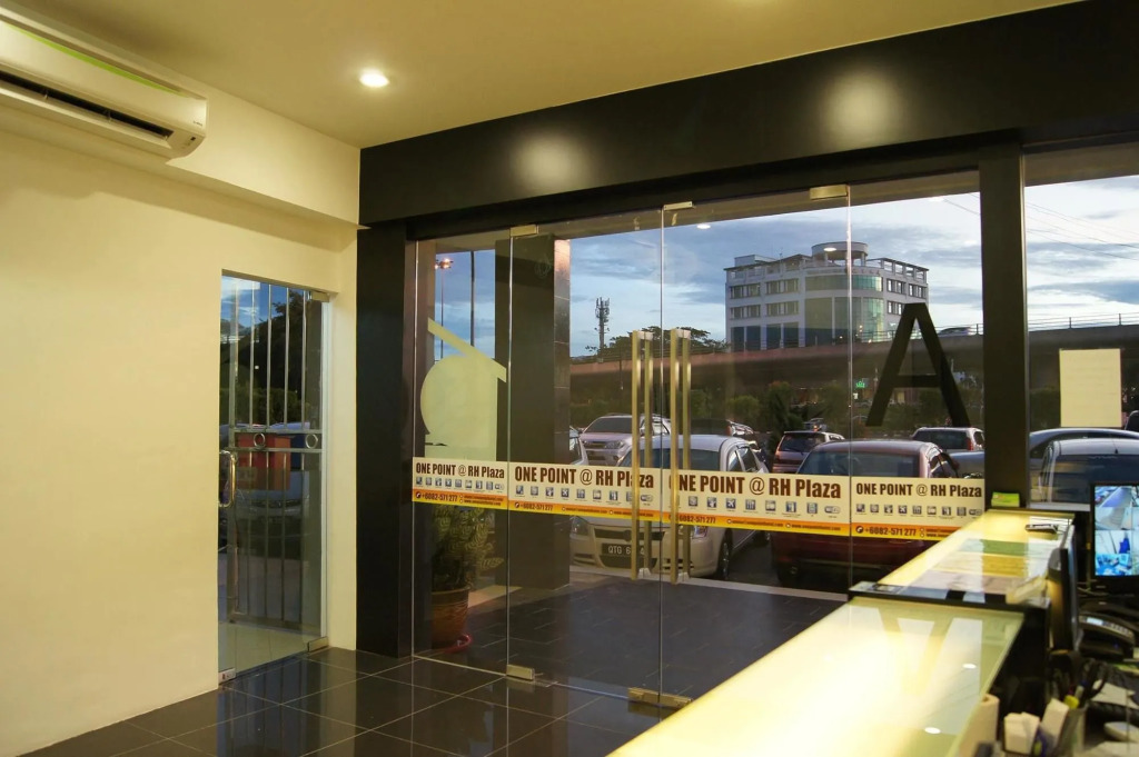 One Point Hotel