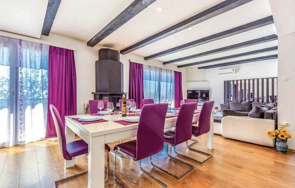 Awesome Home in Jablanac With Wifi and 6 Bedrooms