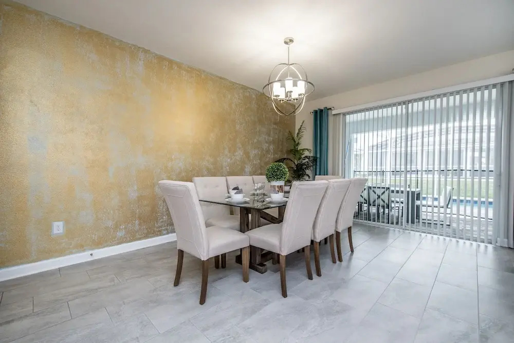 H1675 Brand new Luxury 8 Bedroom 5 Bathroom Villa