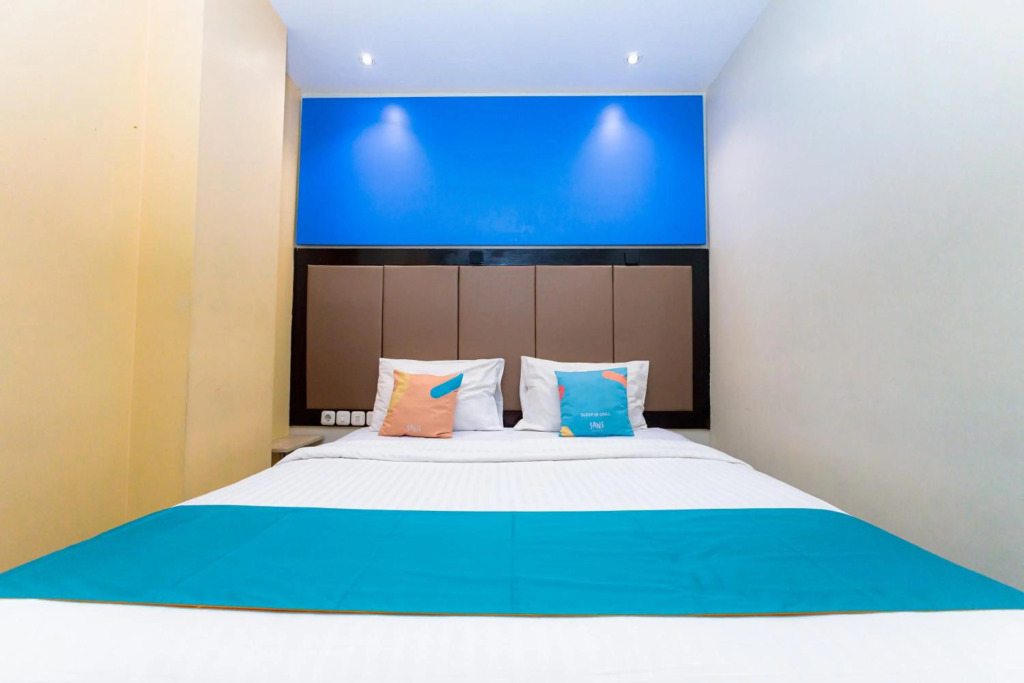 OYO 3735 Liv Hotel