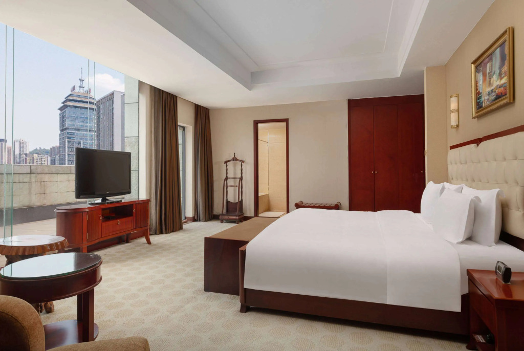 Ramada Plaza by Wyndham Chongqing West