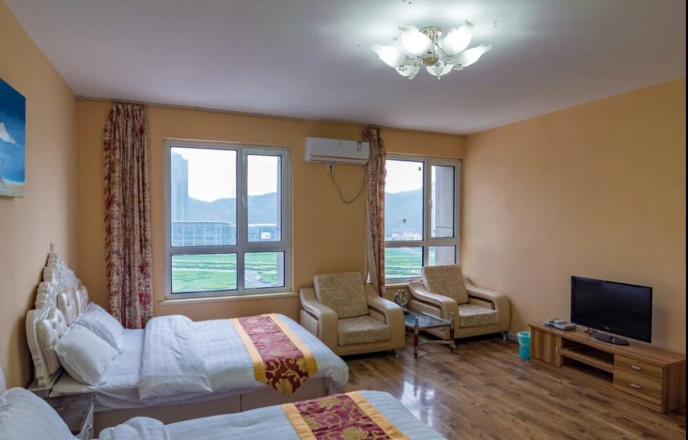 starry. Ban Hai Ting Tao Homestay (Xinghai Square)