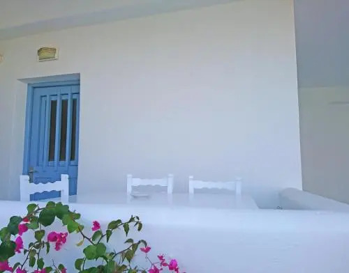 Yiannis Studios