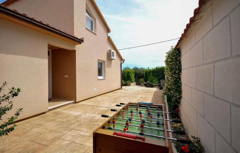 Beautiful Holiday Home "Villa Luka"