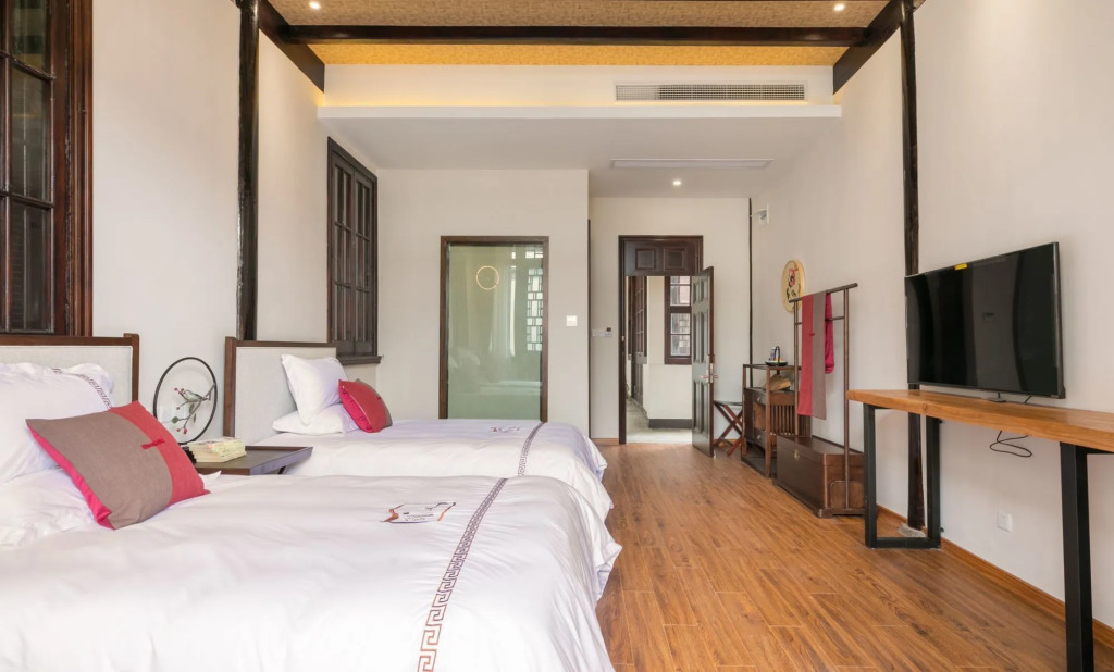 Yi Garden Cultural Hotel Disney Branch