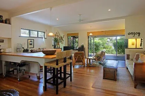 Byron Bay Accom 28 Childe Street, Byron Bay - Banaba