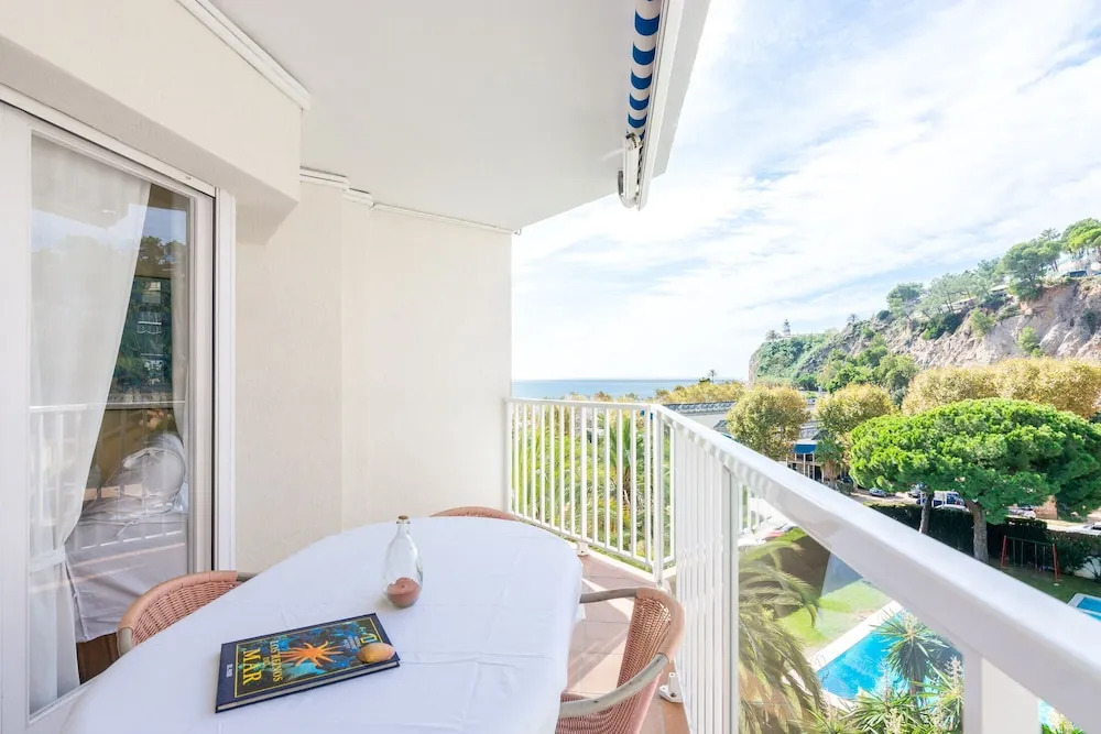 HomeHolidaysRentals Etincelle
