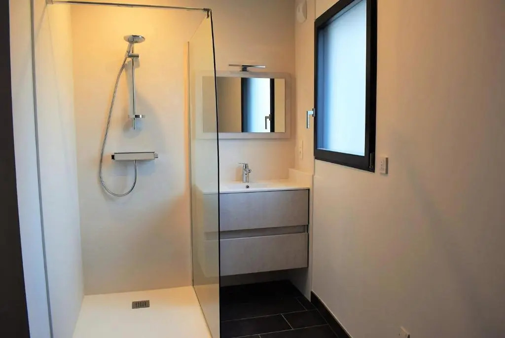 Maison neuve Vue Mer 4 étoiles avec SAUNA à 150m de la plage à PLEUMEUR-BODOU - Ref 242