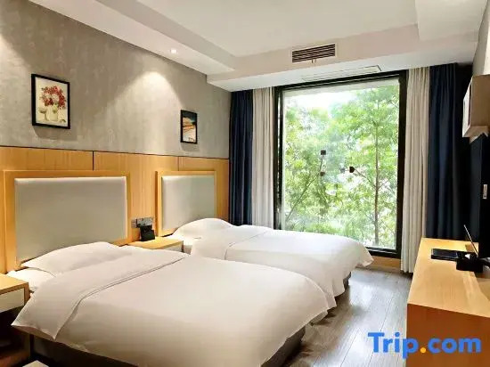 Lvzhou Hotel