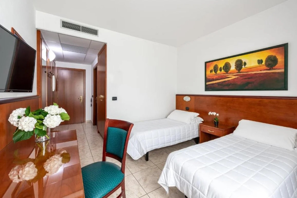 Rivoli Hotel