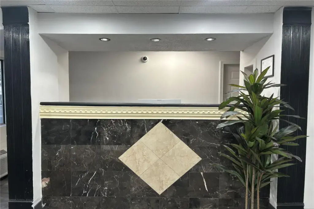 Baldwin Inn & Suites, SureStay Collection by Best Western