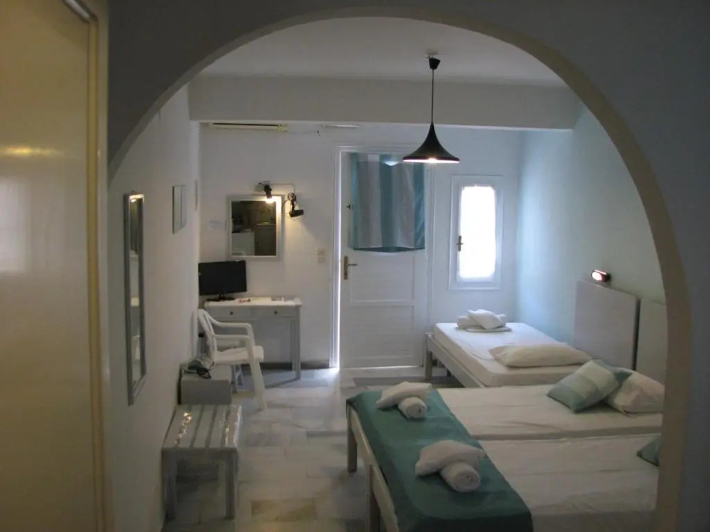 Alex Studios Tinos