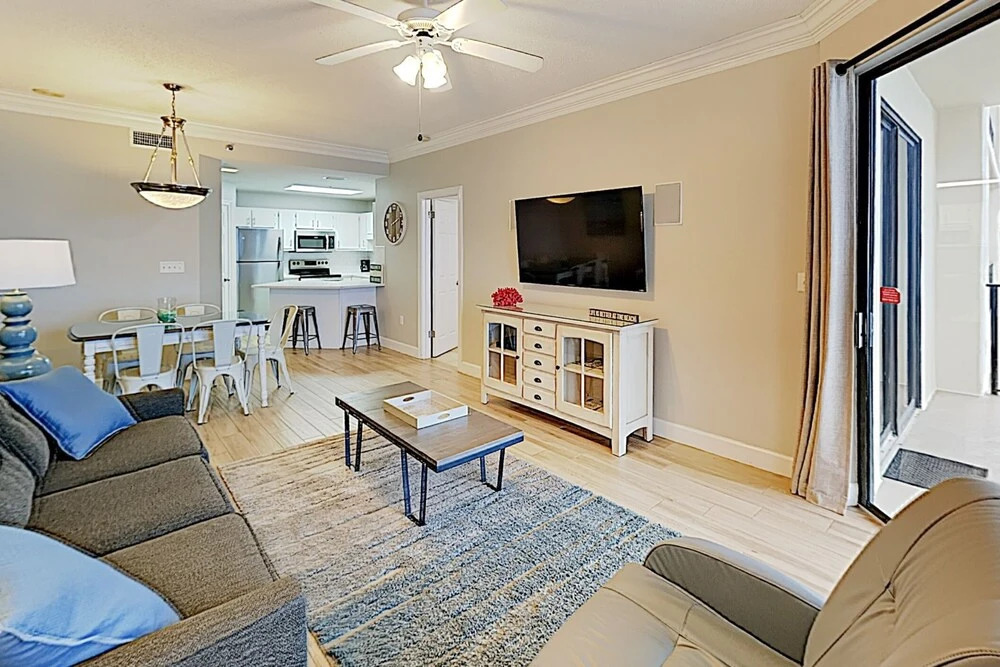 New Listing! All-suite Getaway W/ Pools & Hot Tub 2 Bedroom Condo
