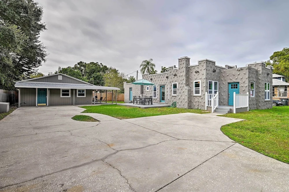 Walk to Dtwn: Winter Garden Home w/ Patio