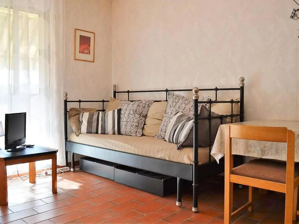 Appartement Le Lavandou, 1 pièce, 3 personnes - FR-1-251-31