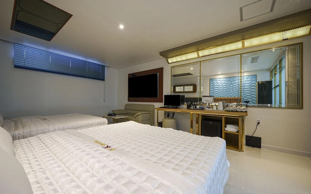 K Hotel