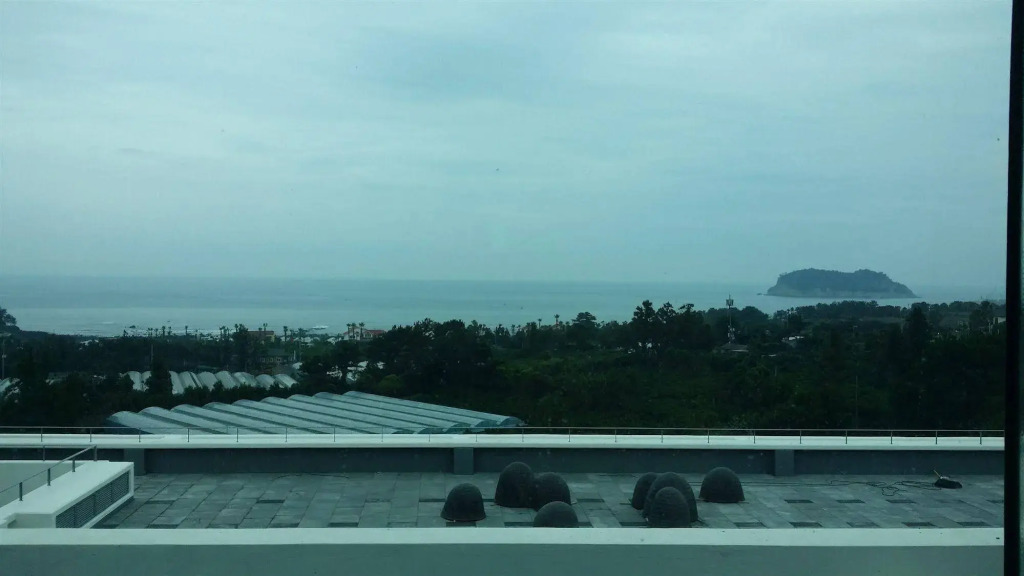 Jeju Bom stay & Art Gallery