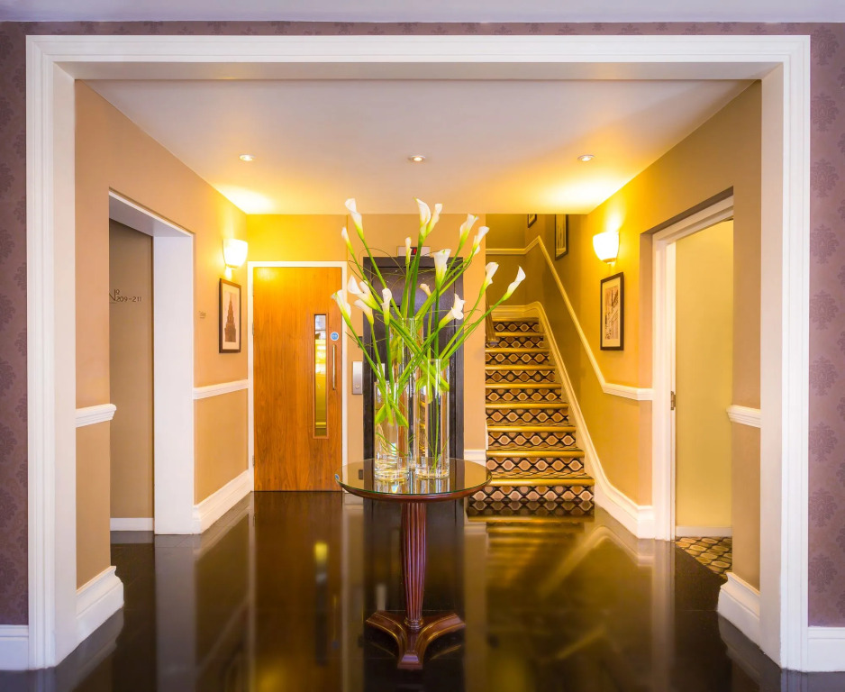 Ten Manchester Street Hotel
