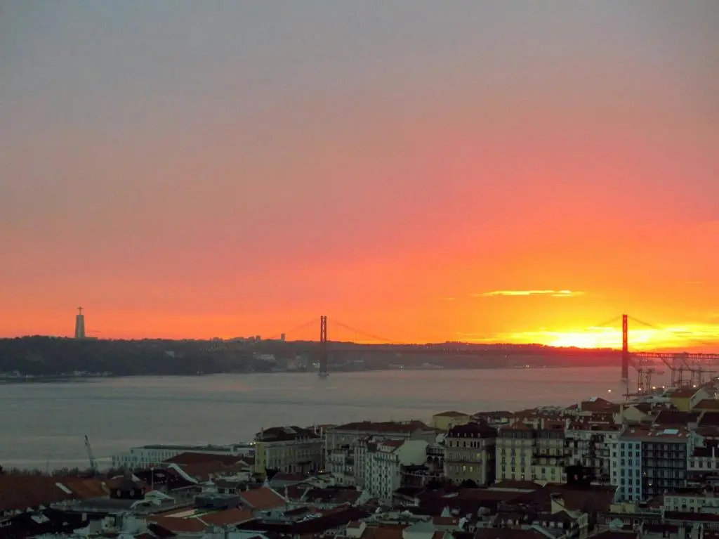 Downtown, Cozy Apartment In Lisbon