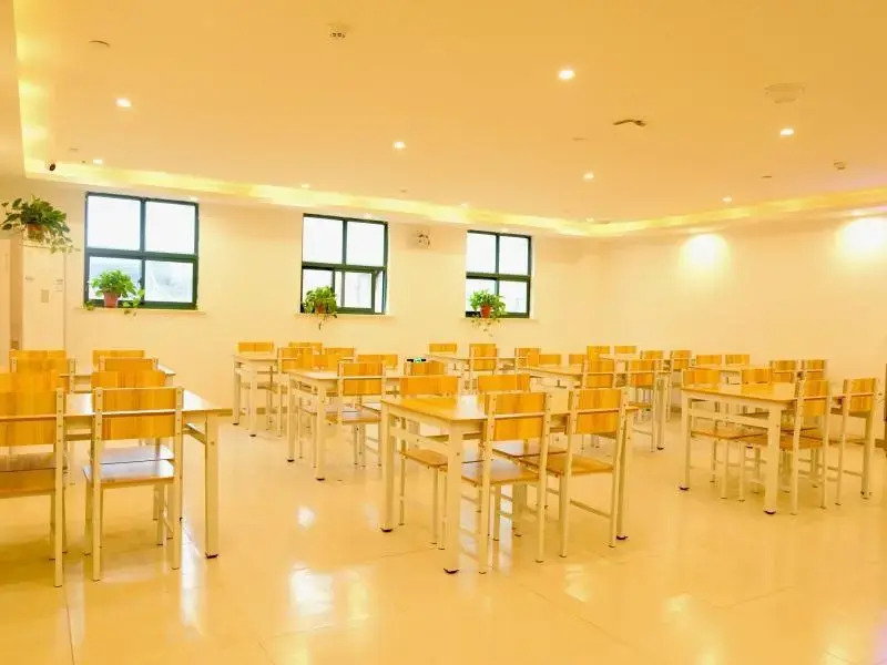 GreenTree Inn Yangzhou Passenger East Station He Garden Express Hotel