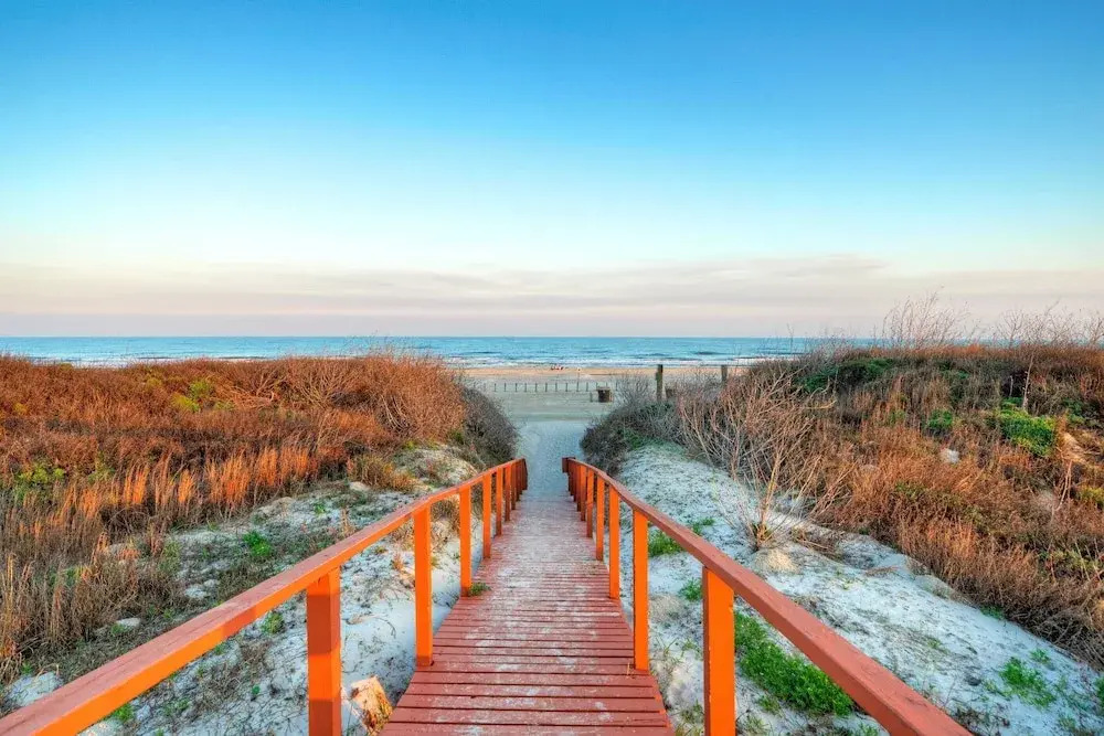 15 Condos, Sleeps 96 w/ Pools & Beach Access Island Retreat by Avantstay