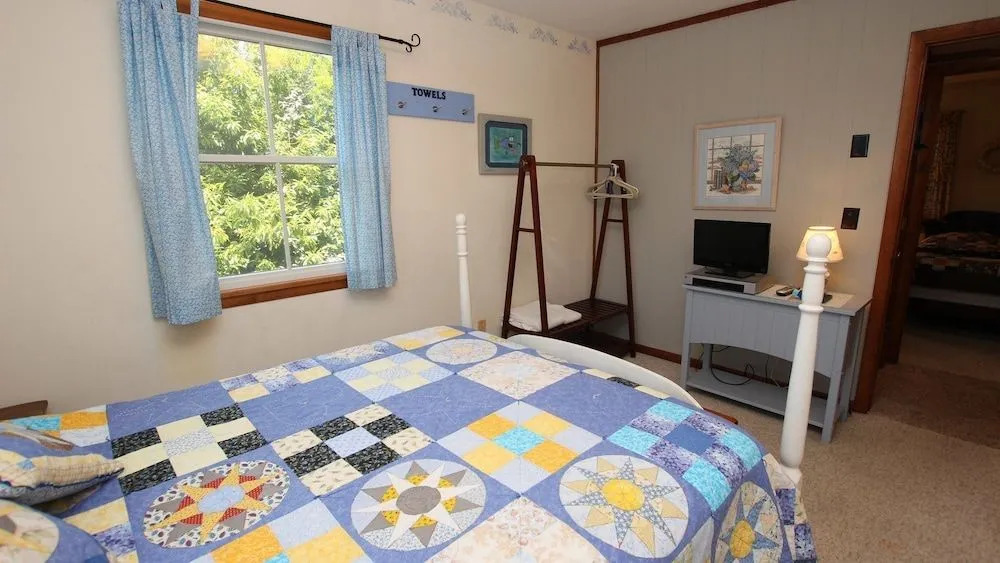 Whalin - 4 Br Home