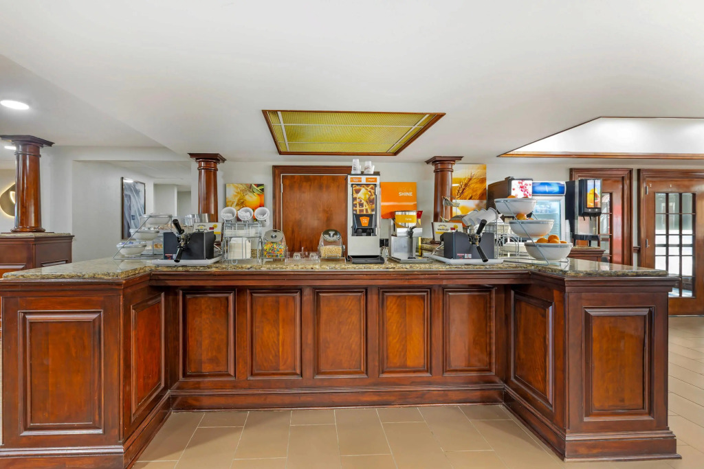 Comfort Suites Sumter near Shaw AFB