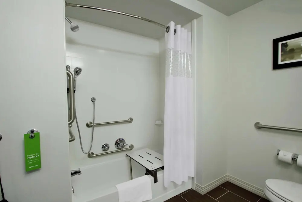 Hampton Inn