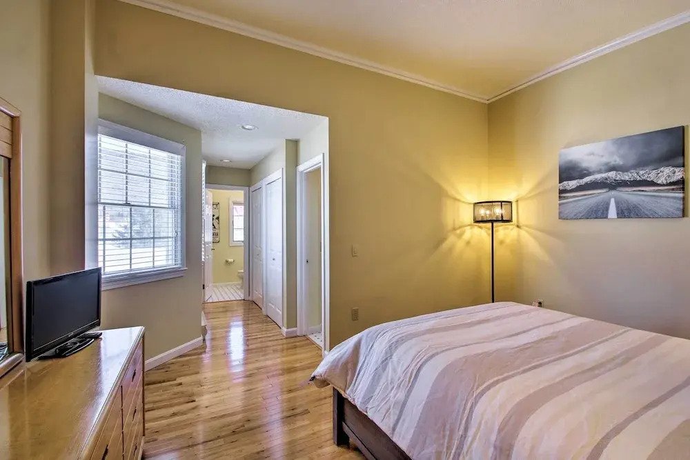 Lincoln Family Condo: 2 Mi to Loon Mountain Resort