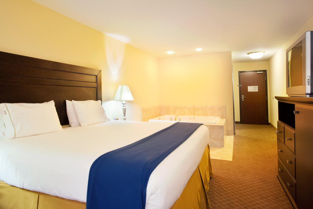 Holiday Inn Express Hotel & Suites Chicago South Lansing by IHG