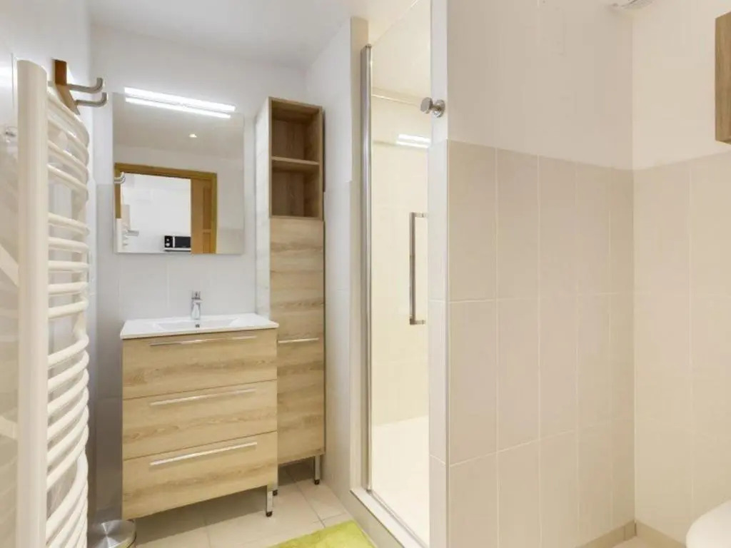 Appartement Cauterets, 1 pièce, 2 personnes - FR-1-401-175