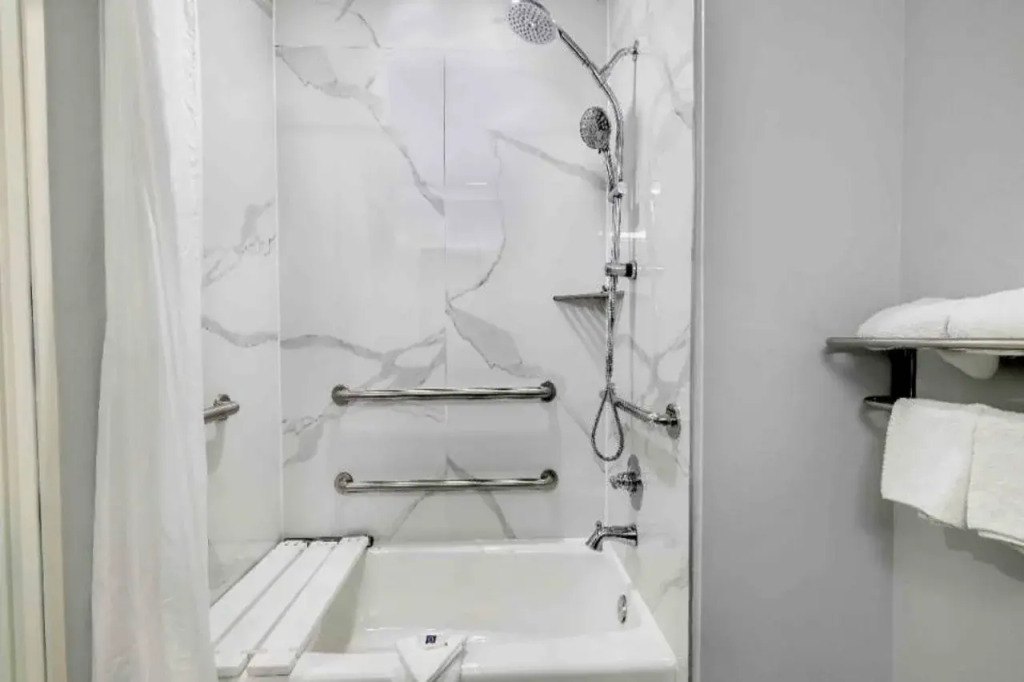Motel 6-Fort Worth, TX - Burleson
