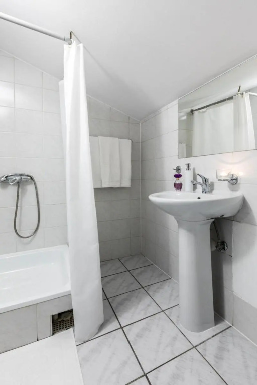 Liberta INN - Pokoje Gościnne