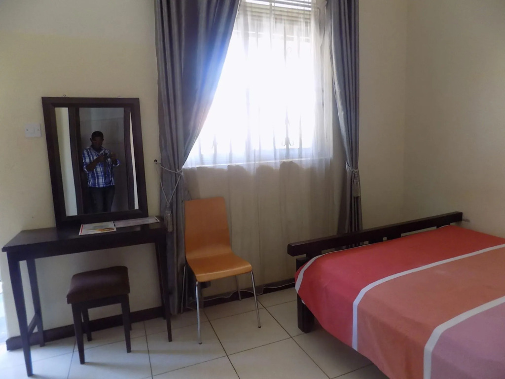 Etana Motel Kampala