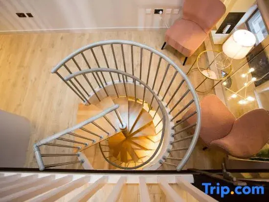 Spacious 3-Bed Retreat | Modern & Super Central