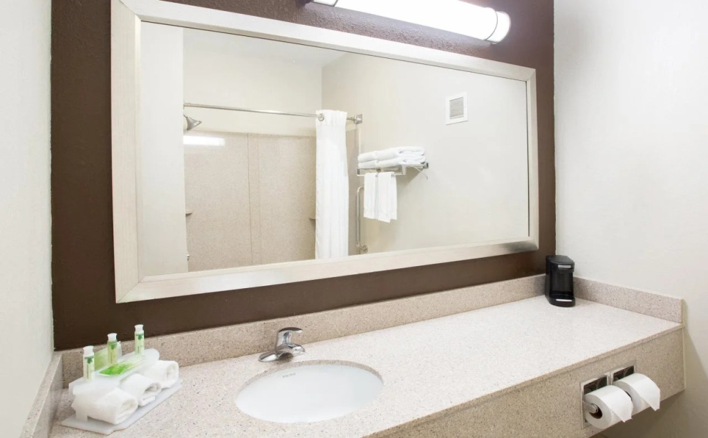 Holiday Inn Express & Suites Tell City by IHG