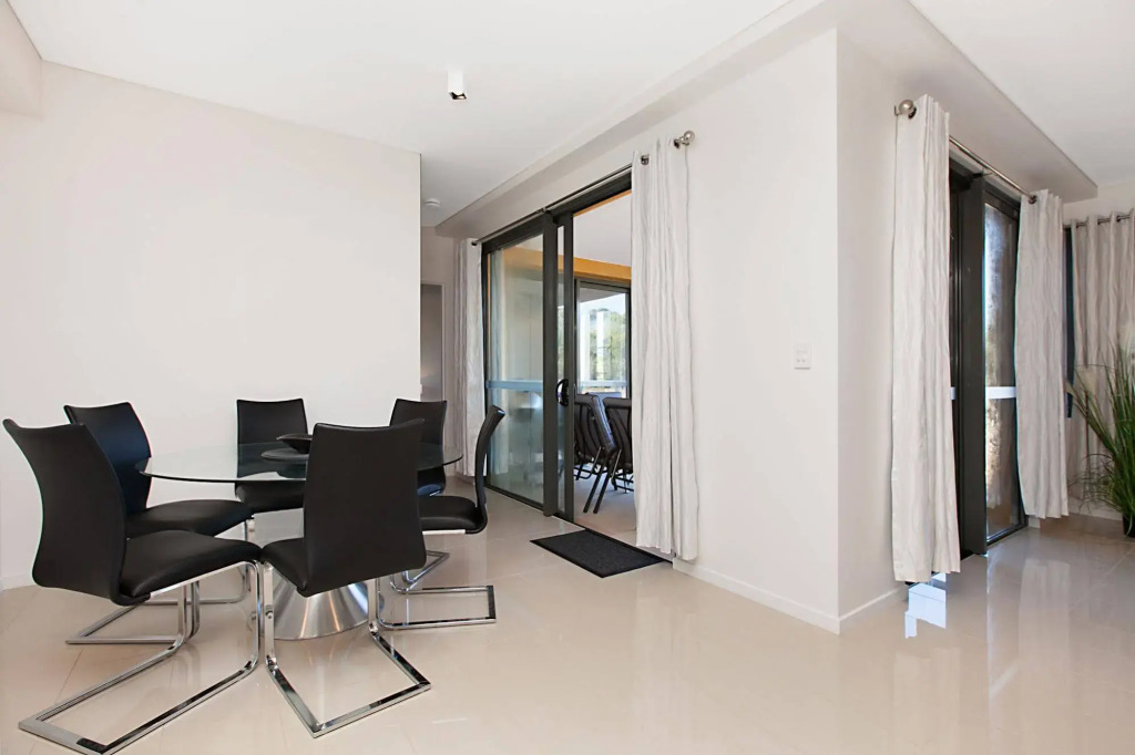 Darwin Waterfront Luxury Suites
