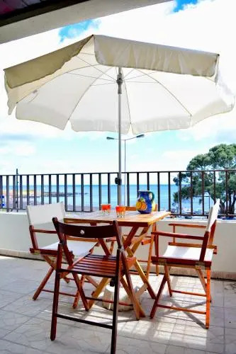 Populo Beach House