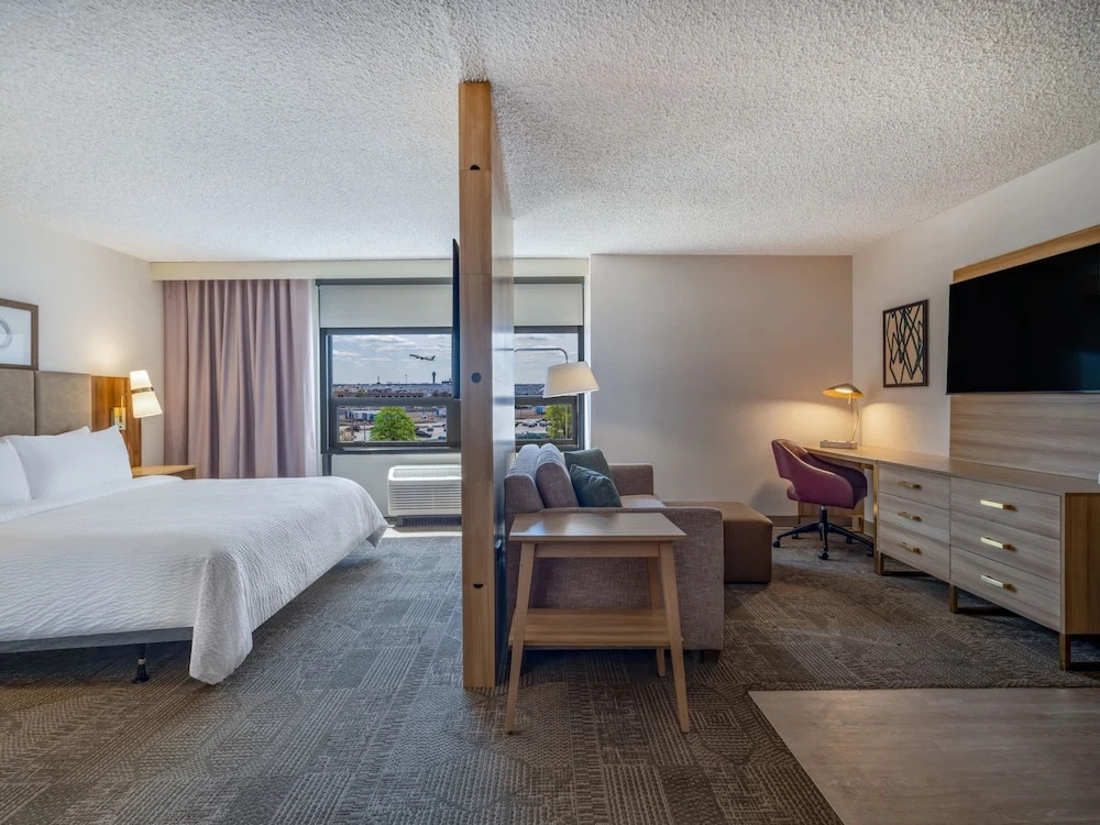 Staybridge Suites Chicago OHare - Rosemont by IHG