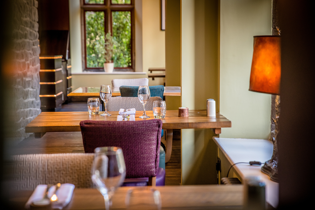 Stonecross Manor Hotel