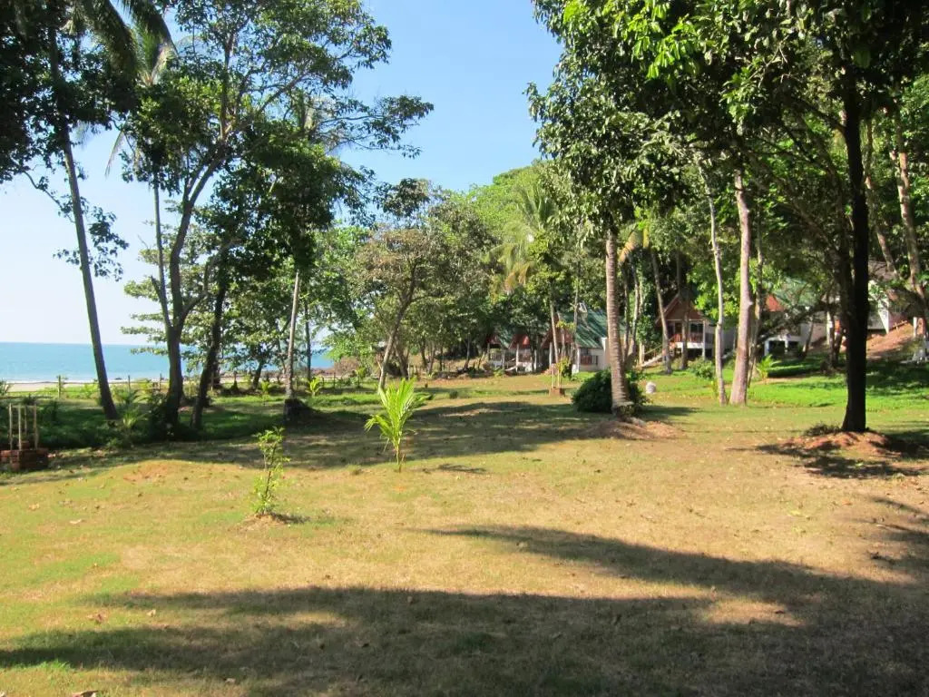 Cameron Island Resort