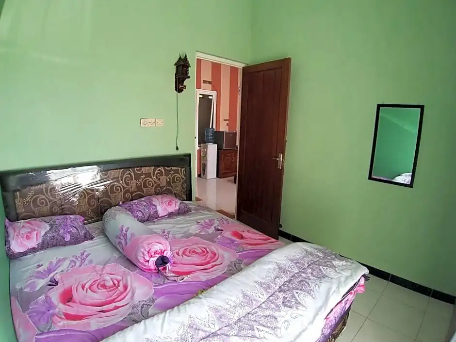 Kens Villa 8