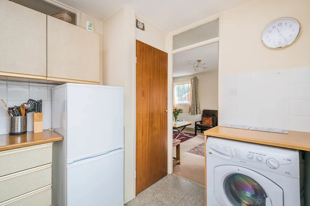 Comfortable Chiswick Home by Ravenscourt Park