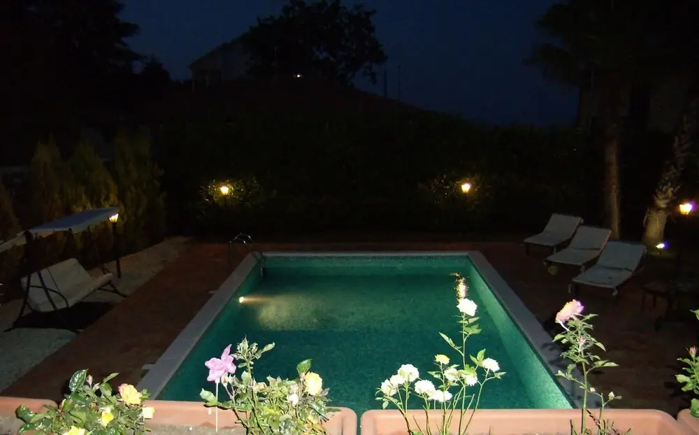 Papavero Rosso - Villa at the Foot of Mount Etna With Private Pool