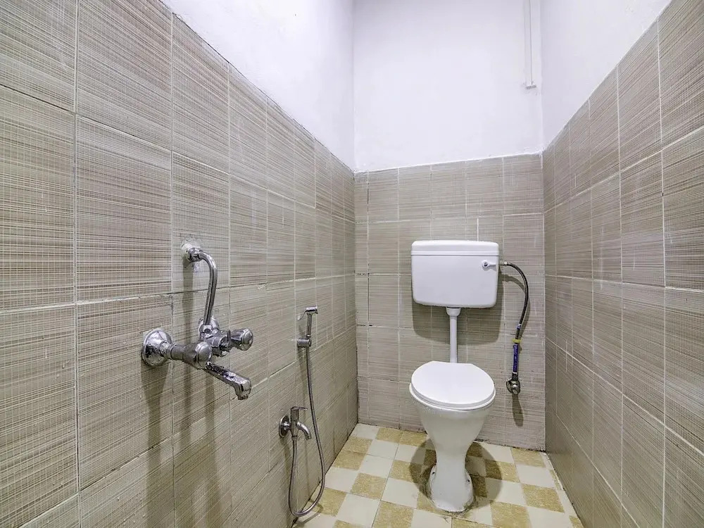 Fine Stay Guest House by OYO Rooms