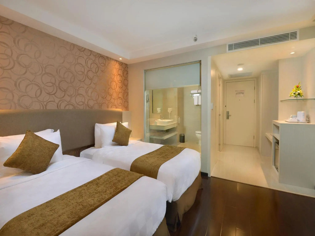Platinum Adisucipto Hotel & Conference Center