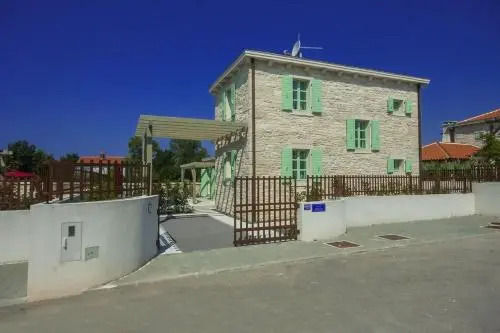 Fabulous villa Zelda with pool near the beach