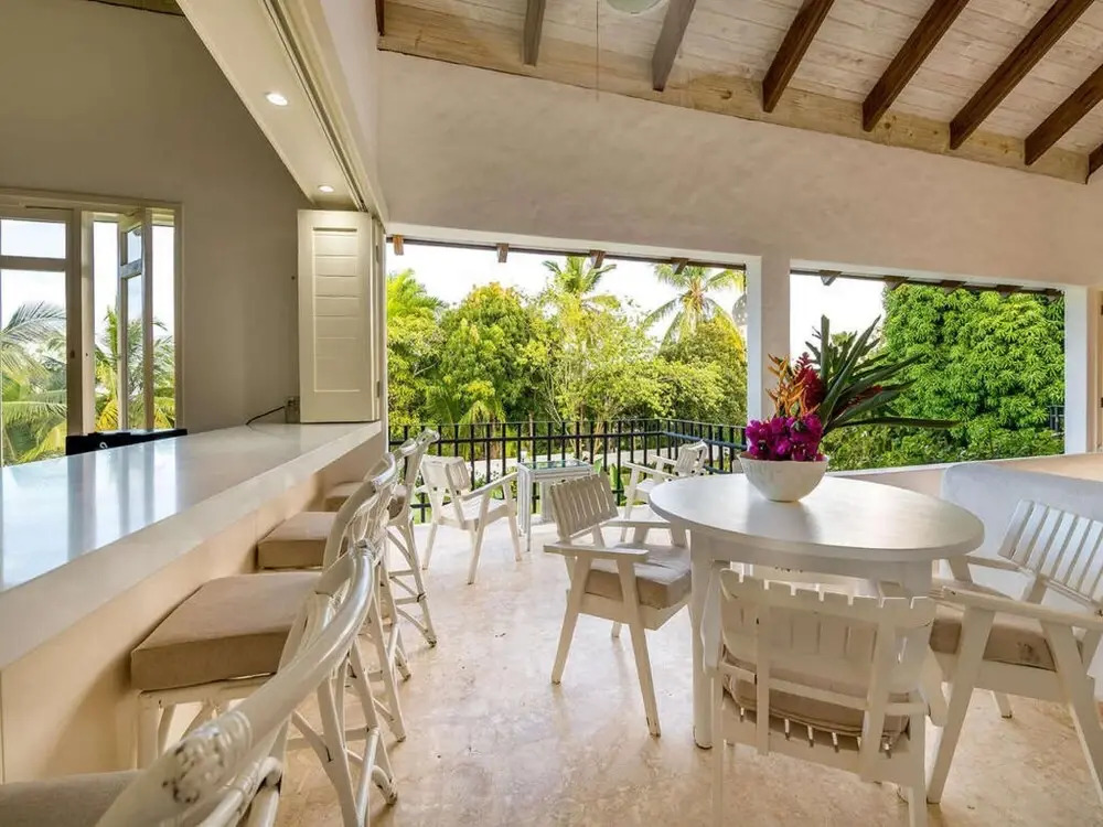 Sunny Vacation Villa 51
