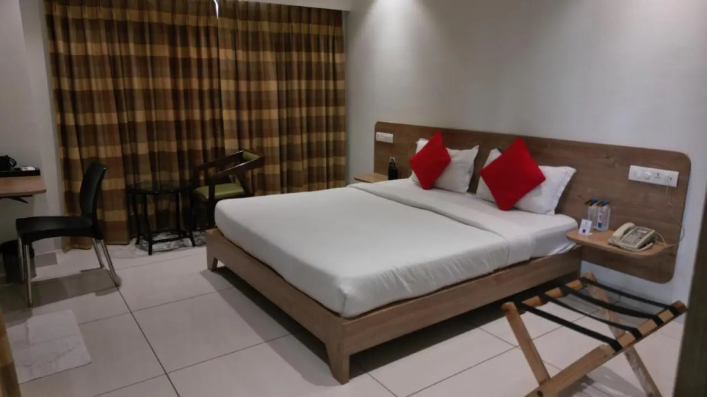 Sapphero Akshar Inn- Jamnagar